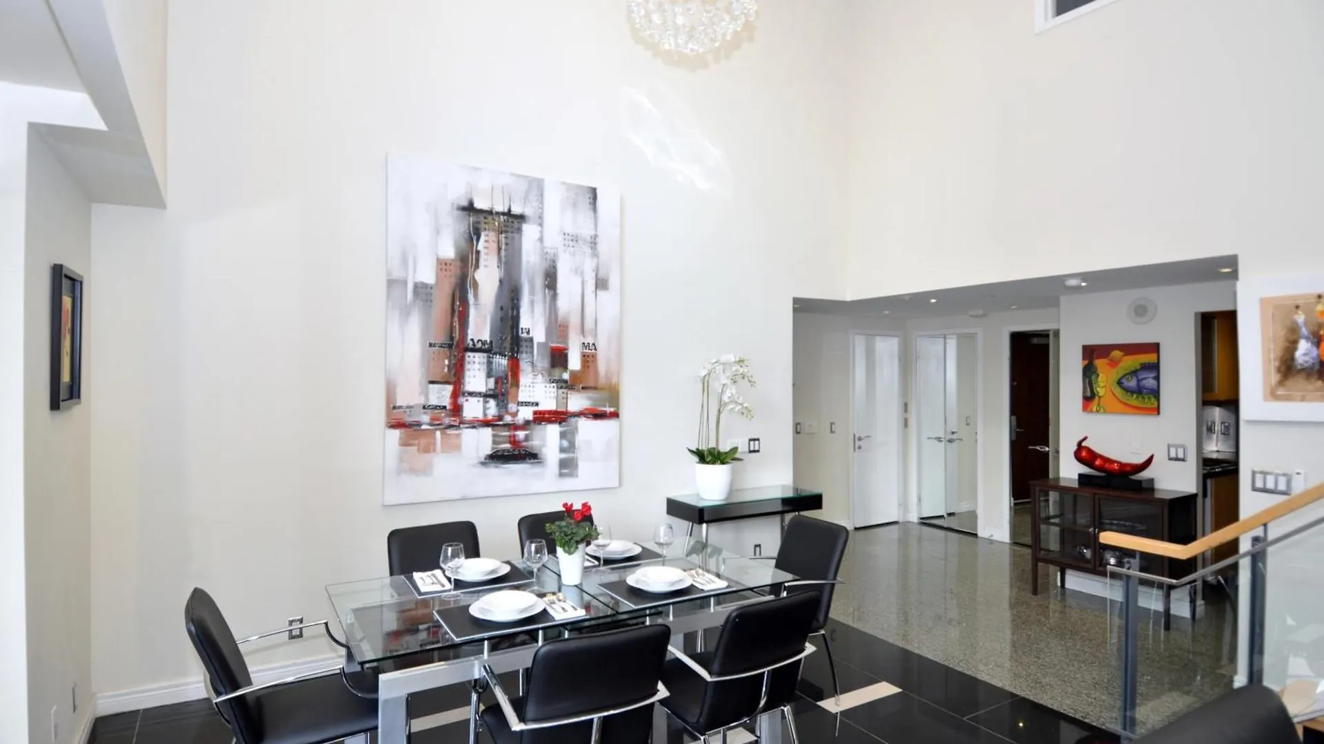 Yonge Suites Apart Hotel 2*, Торонто